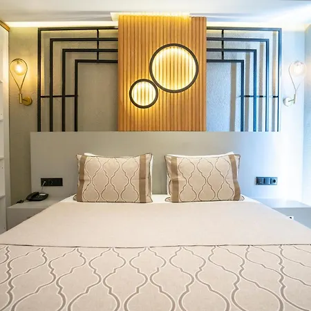 Hotell & (adults Only) *