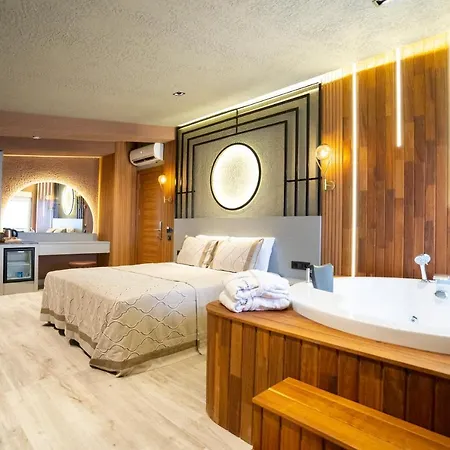 Hotell & (adults Only)